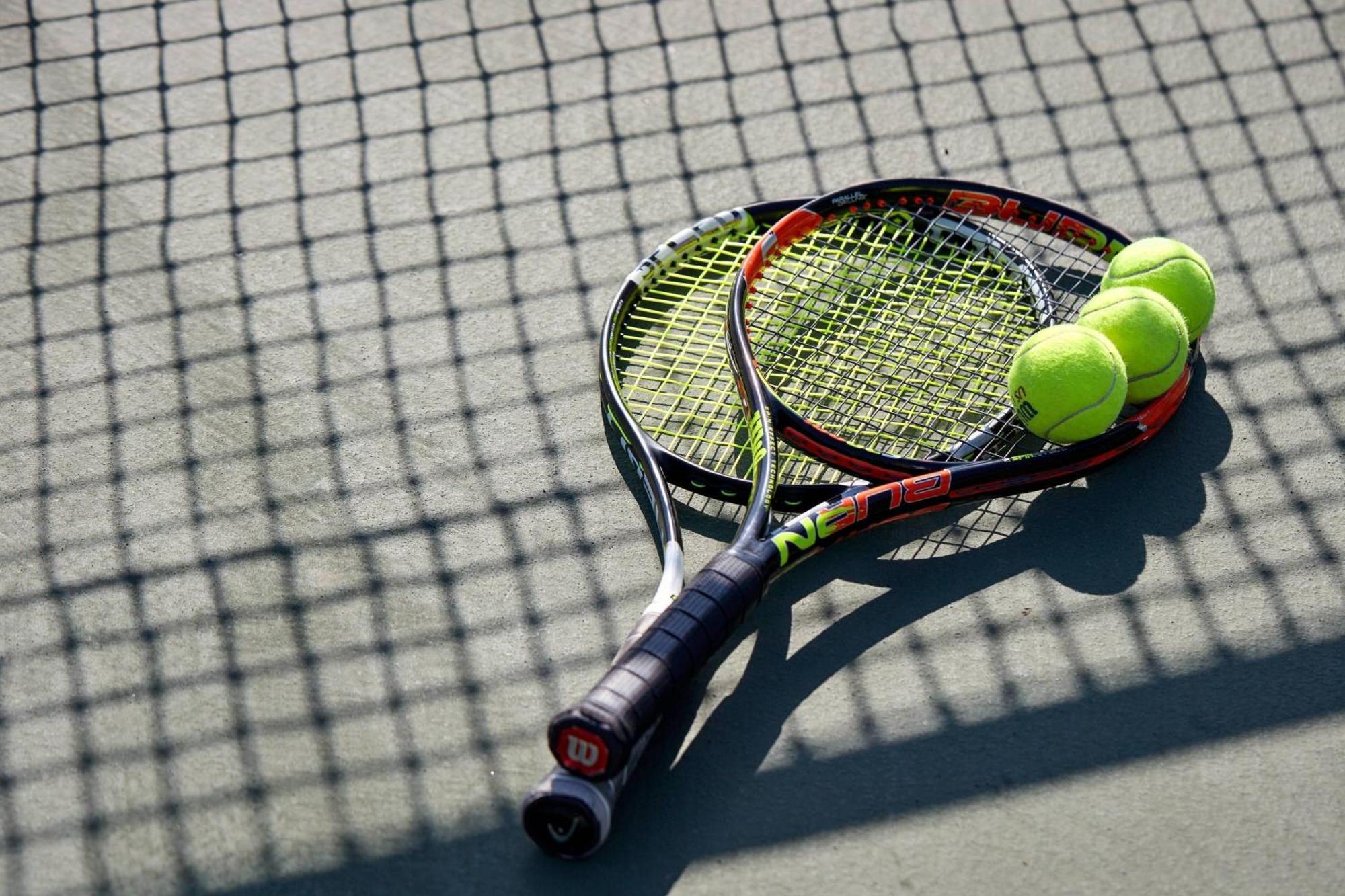 Paragraph Resort & Spa Shekvetili, Autograph Collection Eksteriør billede Tennis balls and racquets